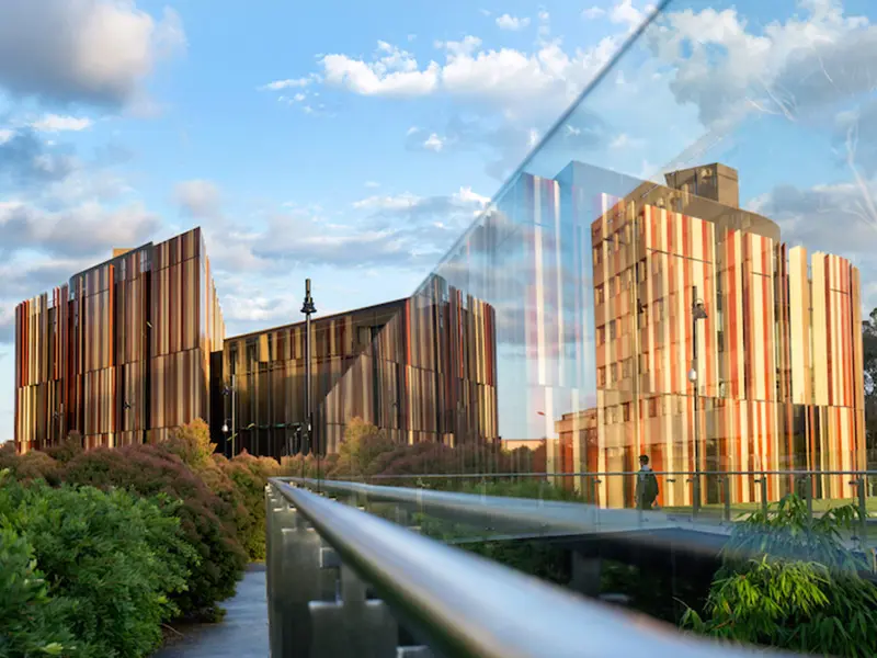 Macquarie University